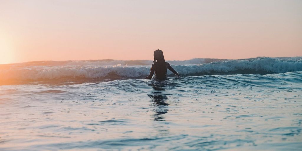 NIH Bulletin Highlights Open‑Ocean Swimming’s Mental Health Perks and a Gene Therapy Milestone