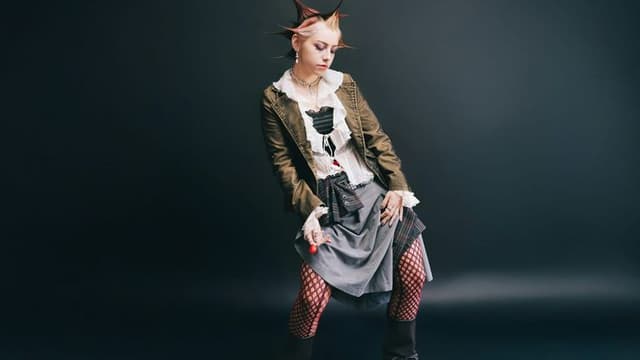 Summer 2025 Fashion: Texture, Sustainability, Self‑Expression